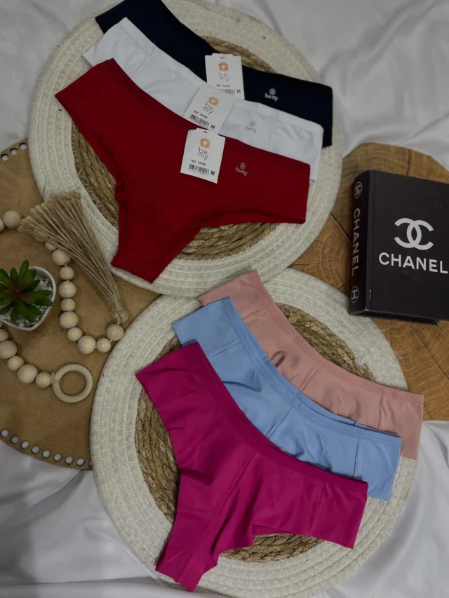 Calcinha Be-My! 🤩

Tamanho disponíveis: P/M/G/GG

R$14.99💰

SEM MÍNIMO DE PEÇAS PARA COMPRAS FEITAS
DIRETAMENTE NA LOJA!😉

• Aumente sua renda, venha ser uma revendedora da
Bella Flor!🌸

📌Nosso endereço:
Rua dos Andradas, 1560 - loja 1226
12° Andar da Galeria Malcon
Centro Histórico
Porto Alegre-RS
☎️(51) 3325-0245