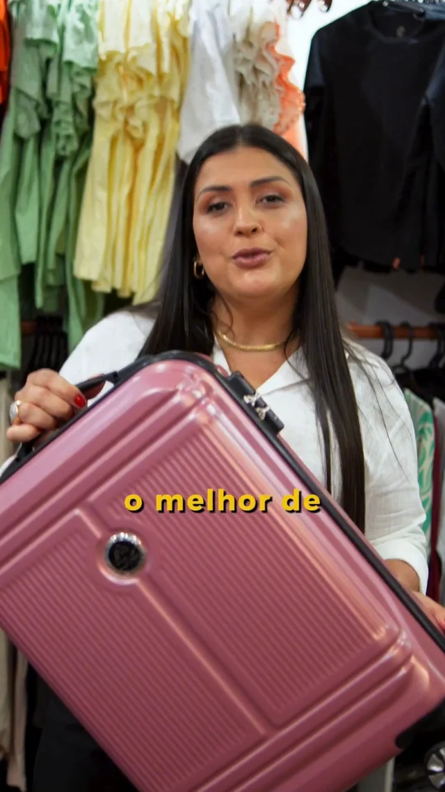 🚀 Sua jornada para o sucesso acaba de ganhar um upgrade! 🚀

A campanha Mala Empreendedora chegou na Bella Flor e nós preparamos algo inesquecível para você, revendedora e cliente que ama as nossas peças! 😍

Neste Mês da Mulher e do Consumidor, vamos sortear 3 MALAS DE VIAGEM EXCLUSIVAS, e cada uma delas vem recheada com R$ 500,00 em produtos da nossa loja! 🧳✨

Como participar? É super simples:

🛍️ Faça qualquer compra na nossa loja física entre 10/03 e 10/04. Não tem valor mínimo!

📱 Escaneie o QR Code no nosso caixa na hora do pagamento e faça o seu cadastro.

🎟️ Pronto! Você já está concorrendo ao prêmio principal. (Dica: você pode garantir 1 cupom novo a cada dia que vier comprar com a gente!)

🎁 ATENÇÃO PARA O PRÊMIO EXTRA: 🎁
Se você for uma das 3 sorteadas e cumprir os passos abaixo, você leva para casa um Kit de Pijamas Exclusivo de bônus:
1️⃣ Estar seguindo o nosso perfil por aqui
2️⃣ Fazer parte do nosso Grupo VIP no WhatsApp
3️⃣ Deixar uma avaliação para a Bella Flor lá no Google!

O sorteio acontece ao vivo no dia 11 de abril. Vem renovar o seu estoque ou o seu guarda-roupa e saia de mala pronta para o sucesso!

📍 Estamos te esperando aqui:
Rua dos Andradas, 1560 - Sala 1226 (Galeria Malcon, 12º Andar)
Centro Histórico, Porto Alegre - RS

👇 Marque aqui nos comentários aquela amiga que precisa saber dessa novidade!

#BellaFlor #MalaEmpreendedora #AtacadoPortoAlegre #ModaFeminina #RevendaDeSucesso #MesDaMulher #MesDoConsumidor #GaleriaMalcon #EmpreendedorismoFeminino