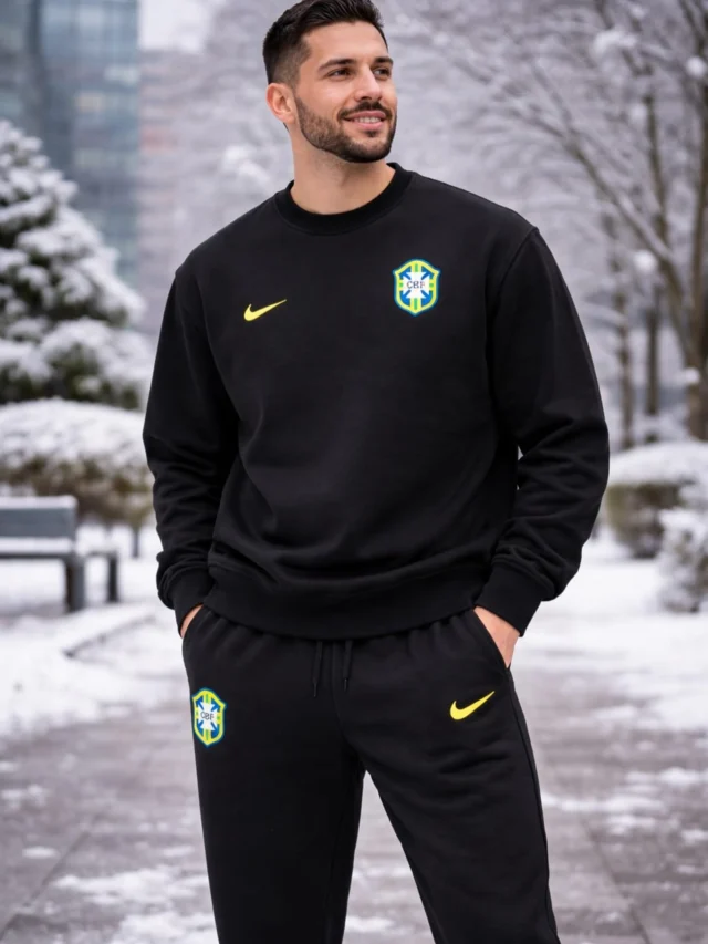 🔥 Conjunto de moletom masculino que é sucesso no inverno!

Peças feitas com tecido três cabos, super quentinhas, confortáveis e com excelente acabamento — perfeitas para o dia a dia ou para revenda. 🧵❄️

💰R$139,99 

Tamanhos G e GG

SEM mínimo de peças para compras direto na loja!
• Comece a revender e aumente sua renda com a Bella Flor 🌸

📍 Nosso endereço:
Rua dos Andradas, 1560 – loja 1226
12º Andar da Galeria Malcon
Centro Histórico – Porto Alegre/RS
📞 (51) 3325-0245

Enviamos para todo o Brasil 🇧🇷

#atacado #modamasculina #moletom #revenda lookinverno