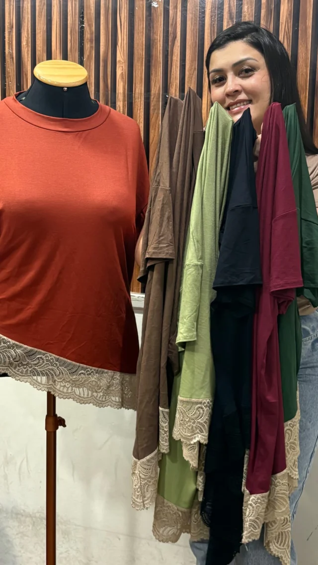 ✨💕 NOVIDADES PLUS SIZE NA BELLA FLOR! 💕

Conforto, estilo e beleza para valorizar suas curvas! 😍

🌸 Blusas plus size lindas, versáteis e perfeitas para montar aquele look confortável e estiloso!

💥 Por apenas 52,99!

🛍️ Garanta já a sua favorita na Bella Flor!

#BellaFlor #ModaPlusSize #Novidades #ModaFeminina #LookDoDia AtacadoEVarejo